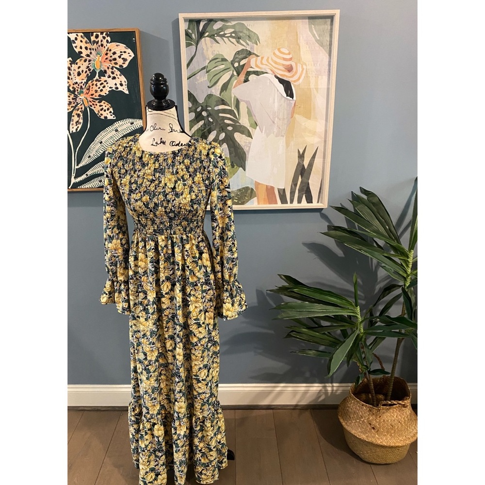 Coeur Du Vague Smocked Maxi Dress